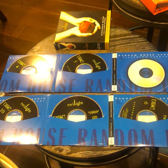 TWILIGHT Random House Audio & Listening Library CD 💿 - Picture 4 of 4